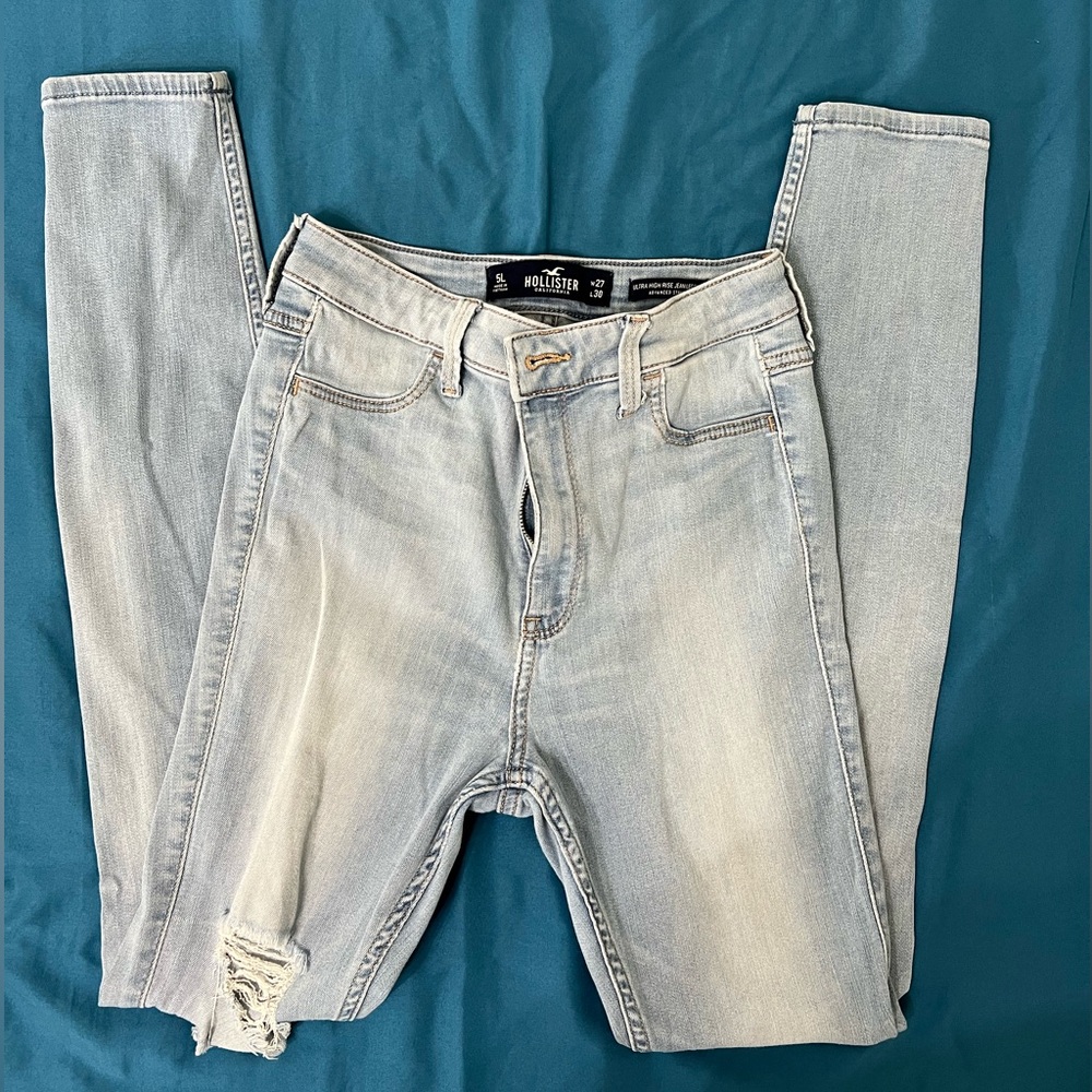 HOLLISTER skinny jeans